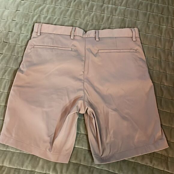 Theory Men’s Zaine Slim Straight Shorts 33” x 8” inseam Khaki Tan - Picture 7 of 8